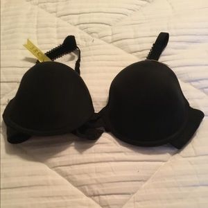 Black bra (NWT)